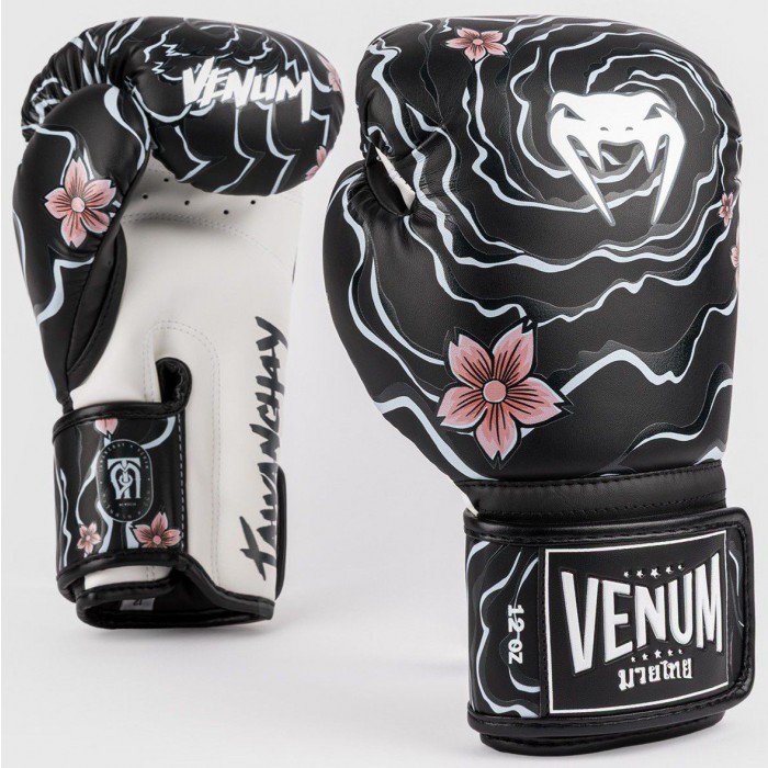 Venum-Boxing-Gloves | 8Boxing泰拳用品店(香港) 銅鑼灣旺角Venum