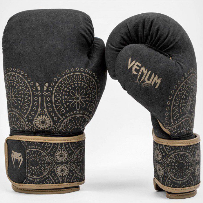 Boxing Gloves 8Boxing泰拳用品店(香港) 銅鑼灣 旺角 Venum Fairtex Twins Boxing Hayabusa
