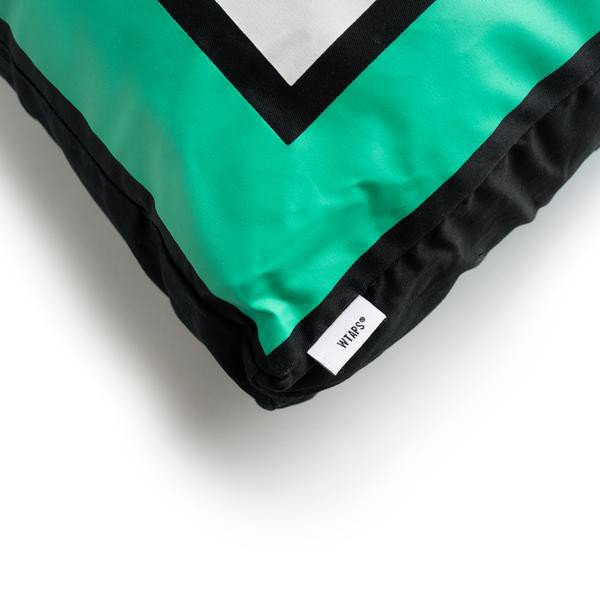 最終値下げ！WTAPS BUMPER CUSHION 現貨 WTAPS BUMPER / CUSHION. COTTON 19AW | Bcstore_hkg